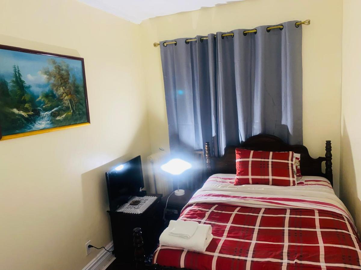 Cozy Comfort In Brooklyn Ню Йорк Екстериор снимка